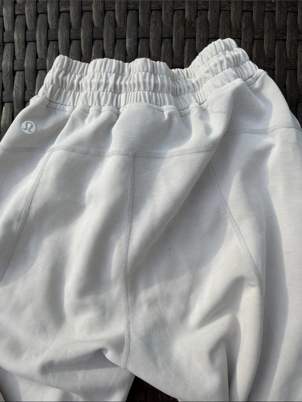 lululemon athletica Elastic Waistband Pants - Picture 3 of 3